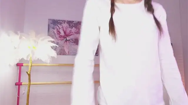 lylylovesyou online show from 12-23-24, 05:39