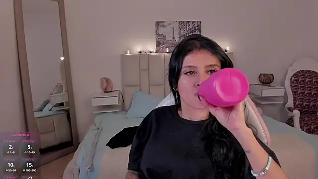 yenny garcia online show from 04-30-26, 08:57