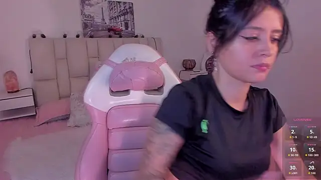yenny garcia online show from 05-26-26, 06:15