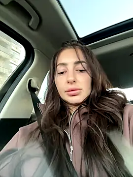 BabesGoesWild online show from 10-31-25, 04:57