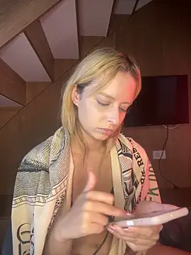 Bellahcha online show from 04-19-26, 06:10