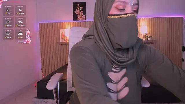 cloe sirena online show from 04-17-26, 02:20