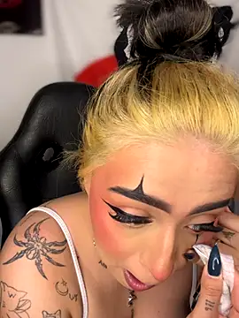 AnnikaMerliahh  online show from 10-29-25, 03:09