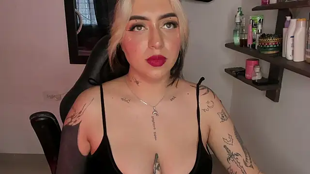 AnnikaMerliahh  online show from 01-05-26, 05:27