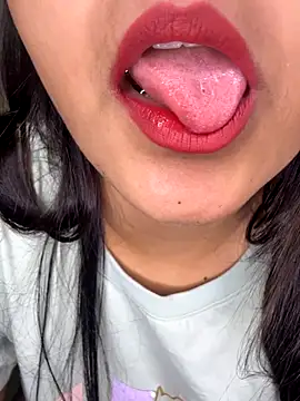 Black baby online show from 11-16-25, 10:04