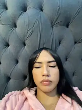 Snapshot of iam_cami chatting on 12-26-24, 09:26 iam cami online show from 12-26-24, 09:26