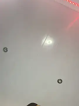 Snapshot of BlueIceCube chatting on 01-08-25, 05:16 BlueIceCube online show from 01-08-25, 05:16