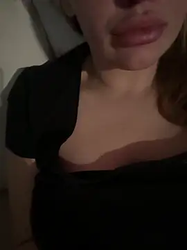 PassionFruit11 online show from 04-27-26, 01:14