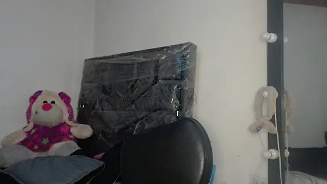 skinny sweet2411 online show from 03-08-26, 03:32