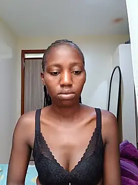 Snapshot of Beee25 chatting on 06-23-26, 11:52 Beee25 online show from 06-23-26, 11:52