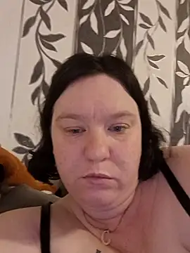CurvyMilf1992 online show from 10-20-25, 10:54