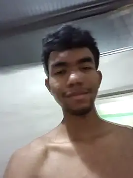 Reynold2608 online show from 12-28-24, 11:37