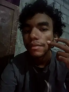 Reynold2608 online show from 09-29-25, 01:44