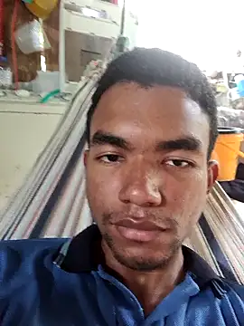 Reynold2608 online show from 11-28-25, 08:00