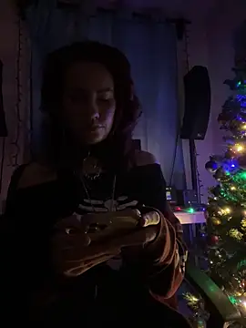 Nina-Chick777 online show from 12-27-24, 07:40