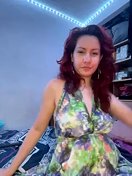 Nina-Chick777 online show from 09-25-25, 09:13