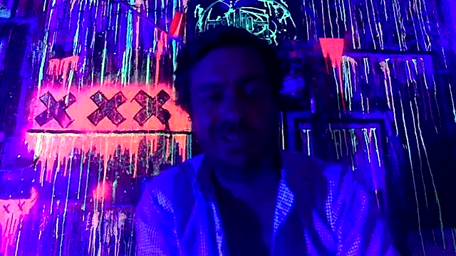 Snapshot of 3615_ULLA chatting on 05-07-26, 07:19 3615 ULLA online show from 05-07-26, 07:19