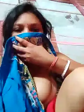 Snapshot of Priya_2222 chatting on 12-08-24, 01:35 Priya 2222 online show from 12-08-24, 01:35