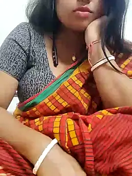 Snapshot of Priya_2222 chatting on 01-14-25, 05:23 Priya 2222 online show from 01-14-25, 05:23