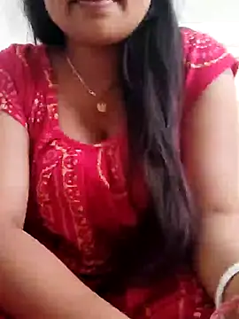 Snapshot of Priya_2222 chatting on 02-10-25, 06:09 Priya 2222 online show from 02-10-25, 06:09