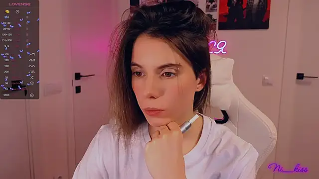  ni kiss online show from 11-23-25, 07:13