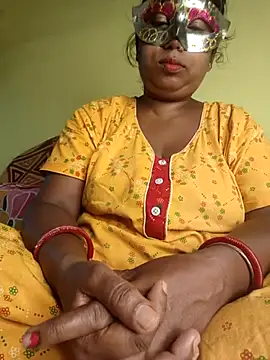 Snapshot of tinabhabhi chatting on 04-24-26, 09:56 tinabhabhi online show from 04-24-26, 09:56