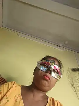 Snapshot of tinabhabhi chatting on 05-27-26, 10:01 tinabhabhi online show from 05-27-26, 10:01