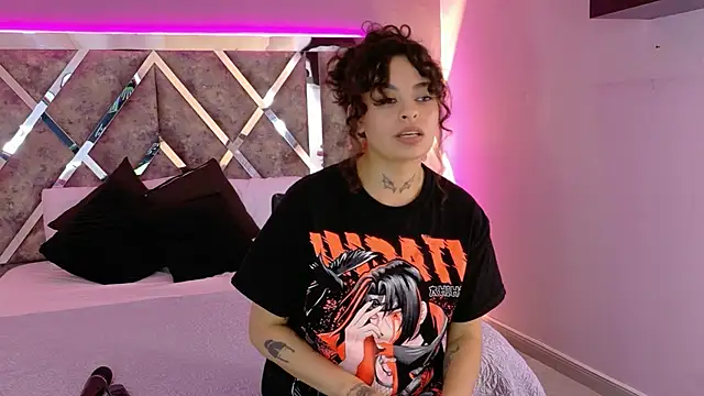 KatherineGomez online show from 05-18-26, 04:07