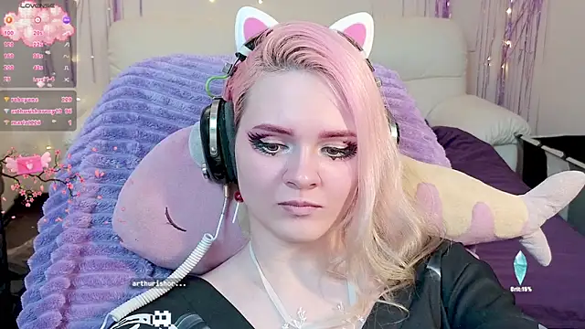 One Moment  online show from 12-17-24, 10:00