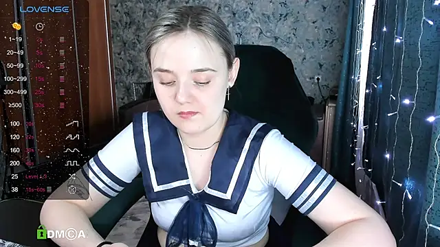 Snapshot of Your_small_bunny chatting on 02-09-25, 07:49 Your small bunny online show from 02-09-25, 07:49