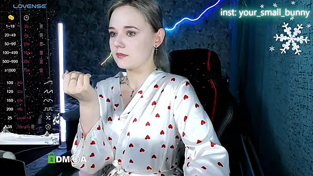 Your small bunny online show from 01-18-26, 02:04