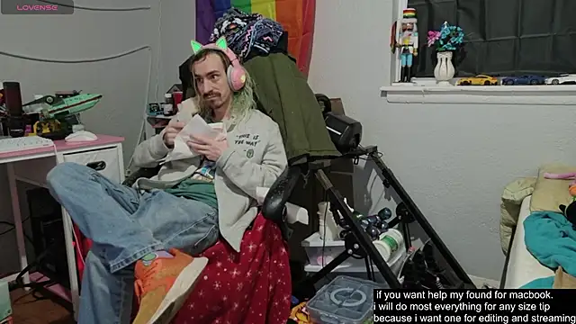 tallnerdyguy online show from 11-03-25, 02:46