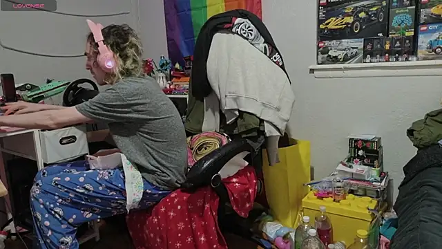 tallnerdyguy online show from 04-04-26, 03:49