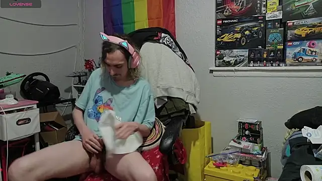 tallnerdyguy online show from 04-06-26, 04:46