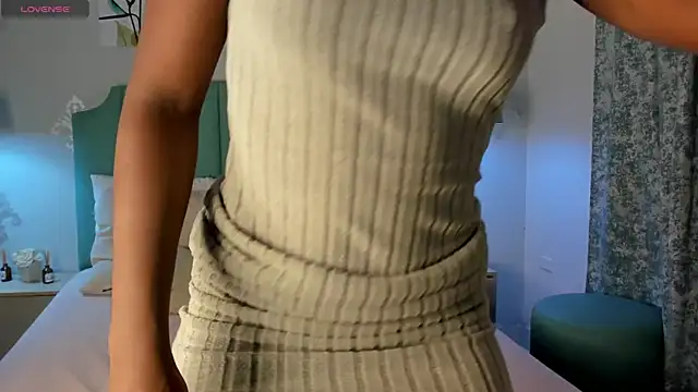 Khenta Michells online show from 03-10-25, 10:04