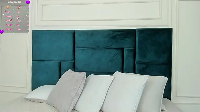 Charlotte Mayer online show from 02-01-25, 11:32