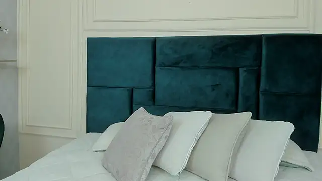 Charlotte Mayer online show from 02-24-25, 11:21