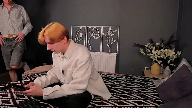 AndrewwCarter2 online show from 02-07-26, 07:17