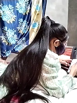 Cute-Ridhima online show from 03-15-25, 02:56