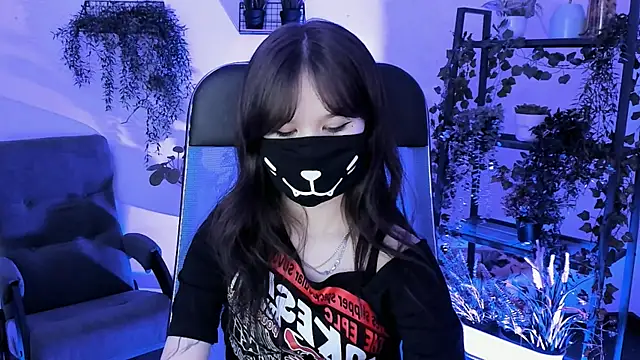 Elainebeness online show from 04-02-26, 04:26