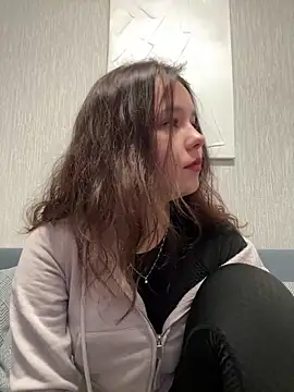 PoppyRobinson online show from 12-27-24, 08:35