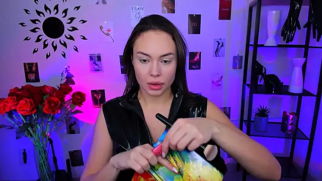 JaneWyatt online show from 03-14-25, 03:15