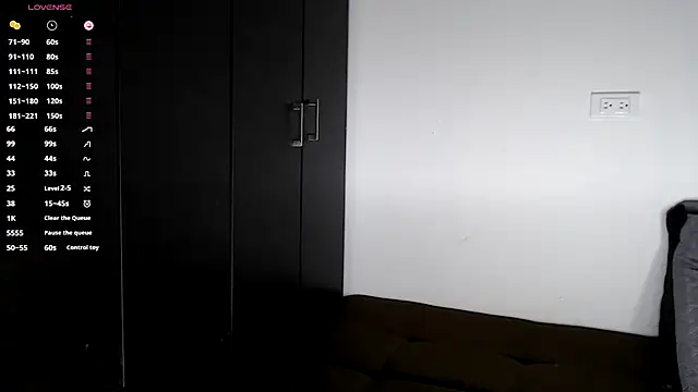 gigilovedback online show from 11-24-25, 11:04