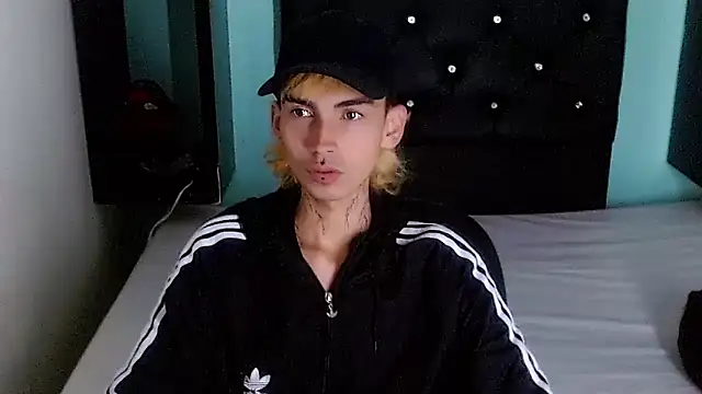 ttimy x boy online show from 04-17-26, 07:50