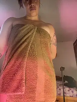 Miss oliviaa online show from 04-19-26, 08:33