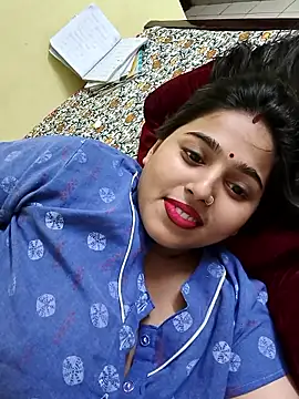 Snapshot of Sweet-Rani chatting on 06-07-26, 01:37 Sweet-Rani online show from 06-07-26, 01:37