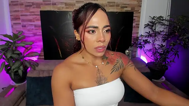 emilyfitness online show from 06-11-26, 12:32