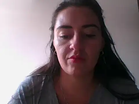  karlie kloss  online show from 01-30-25, 09:14