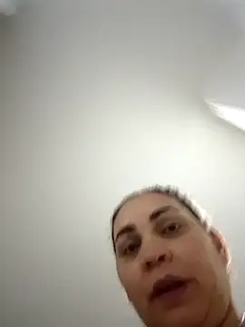 Snapshot of MirandaSoto chatting on 01-21-25, 03:48 MirandaSoto online show from 01-21-25, 03:48