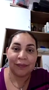 Snapshot of MirandaSoto chatting on 01-21-25, 06:45 MirandaSoto online show from 01-21-25, 06:45
